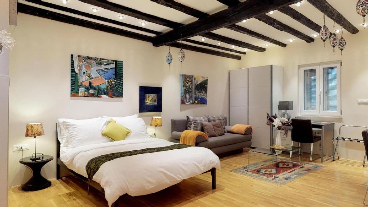 Diocletian Studio Apartments Split Exterior foto